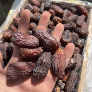 خرمای مجول اقتصادی (یک کیلویی)